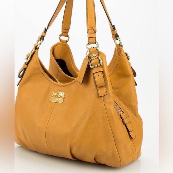 Coach Mustard Gold Leather Slouch Hobo Bag 16503 - Picture 1 of 9